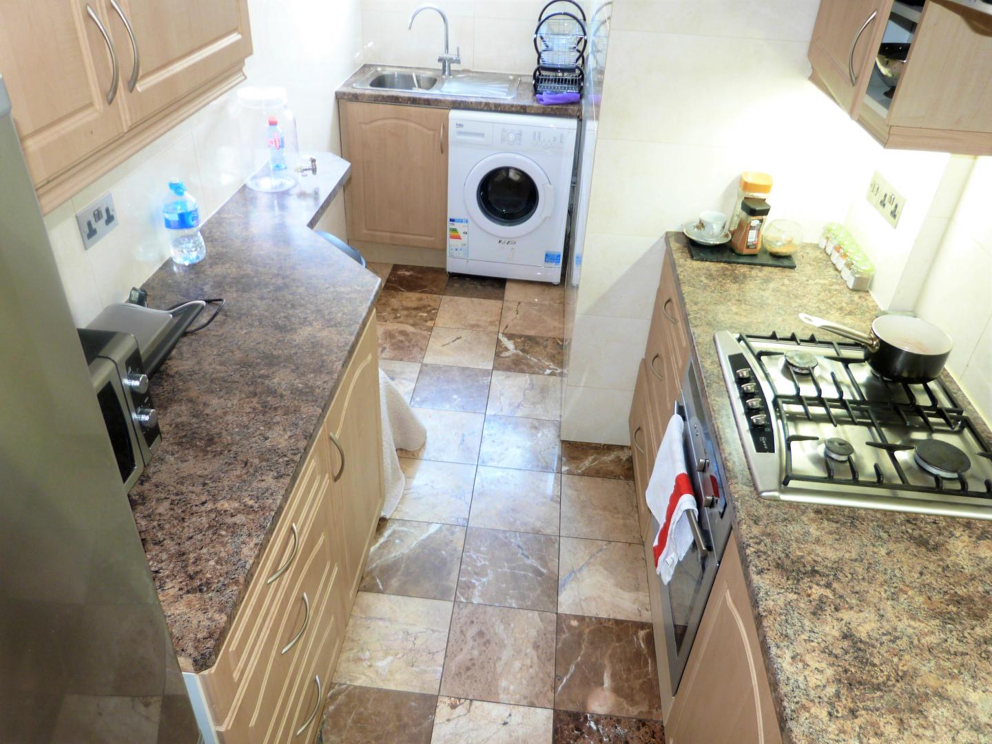 			NEW INSTRUCTION, 2 Bedroom, 1 bath, 1 reception Apartment			 Acol Court, South Hampstead